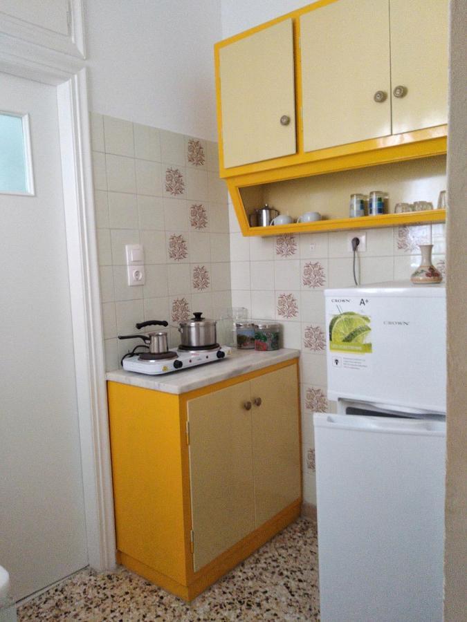 Finikas Rooms Agia Marina (Aegina) Exterior foto