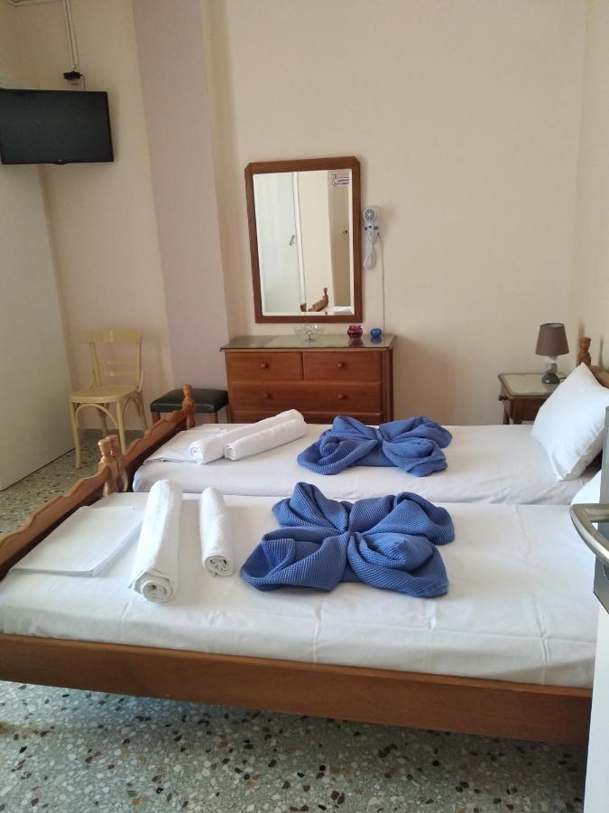 Finikas Rooms Agia Marina (Aegina) Exterior foto