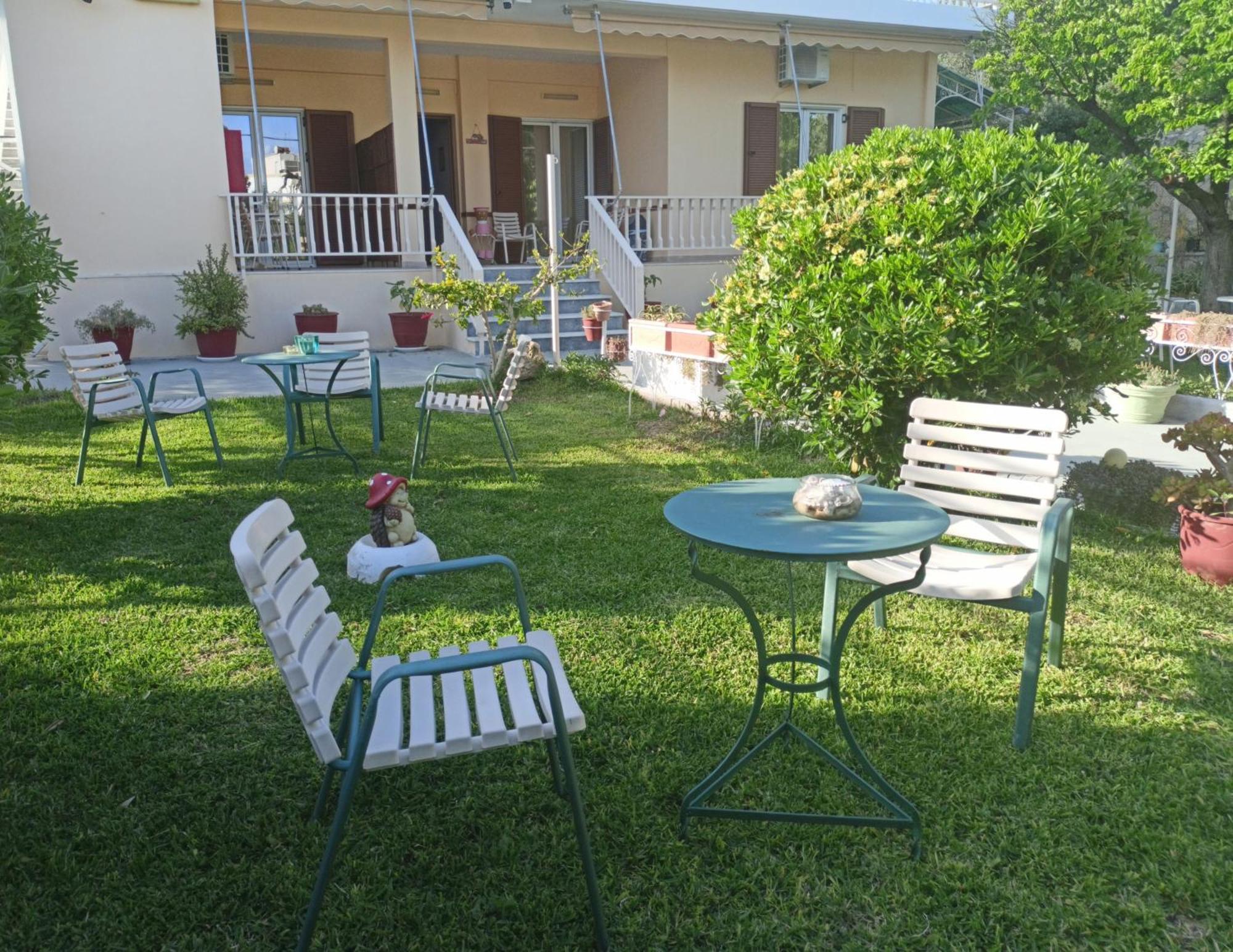 Finikas Rooms Agia Marina (Aegina) Exterior foto