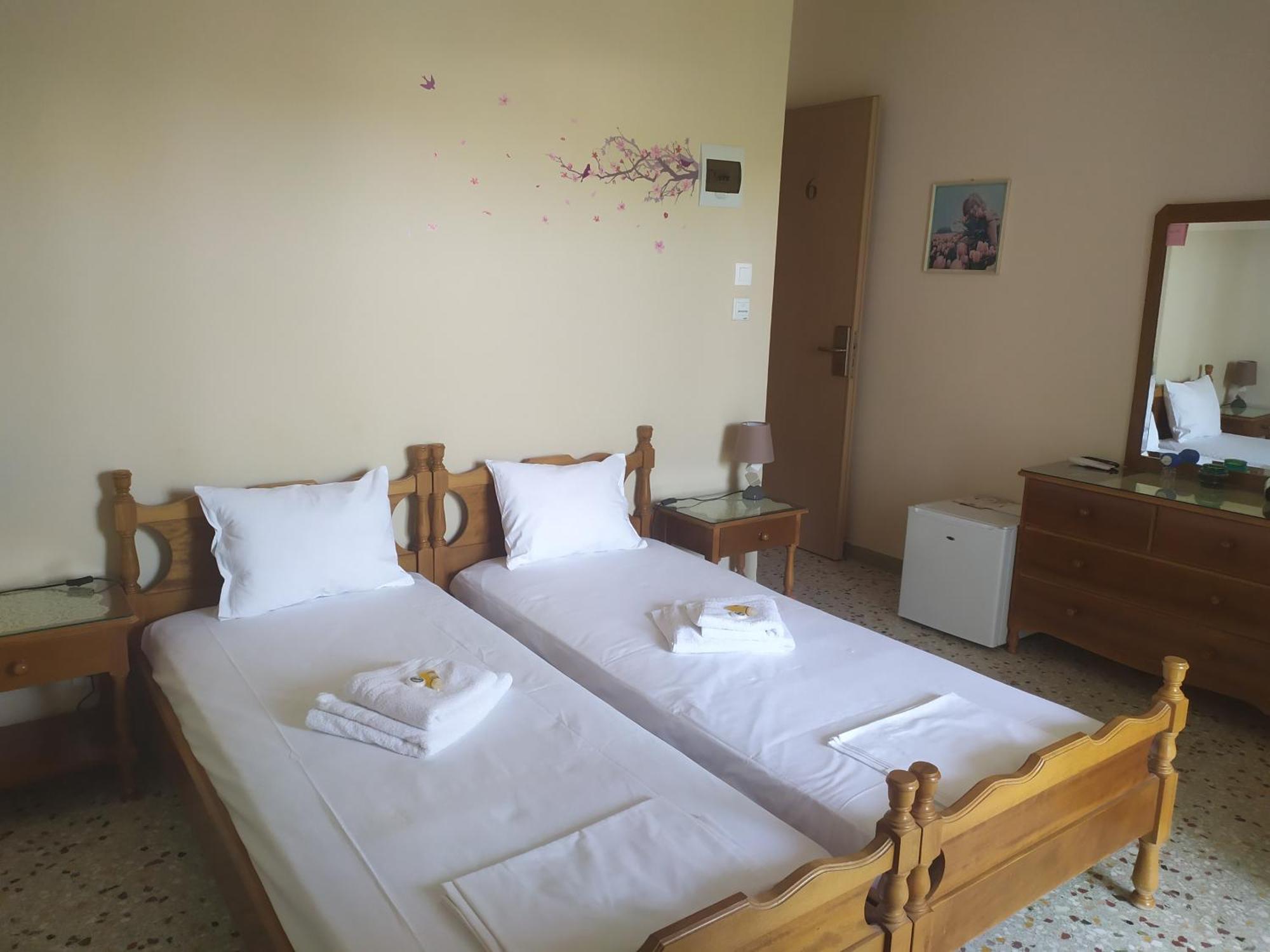 Finikas Rooms Agia Marina (Aegina) Quarto foto